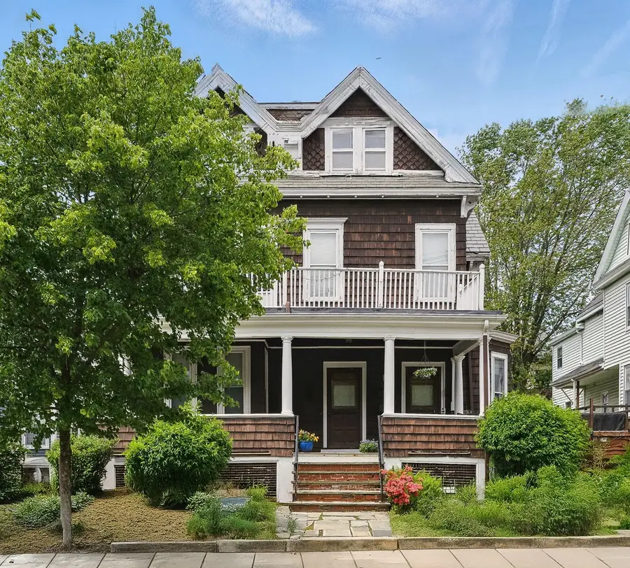 246 School St, Somerville, MA 02145 - #3