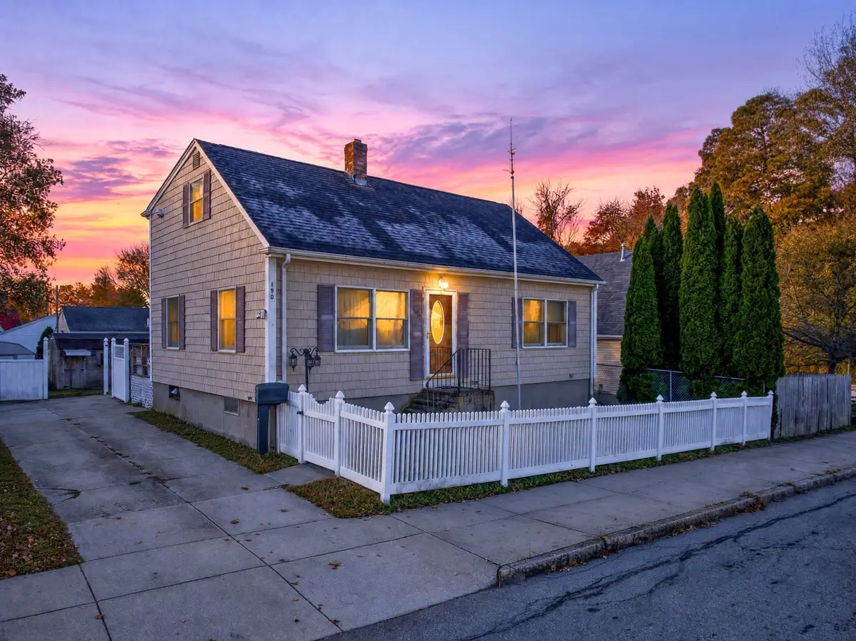 190 Durfee St, New Bedford, MA 02740 - #1