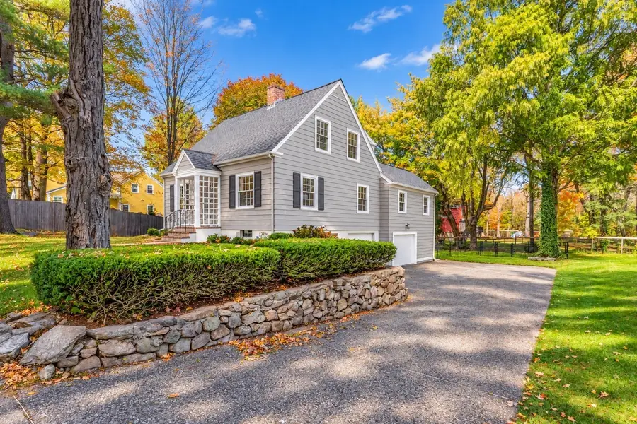 58 Brook St, Medfield, MA 02052 - #2