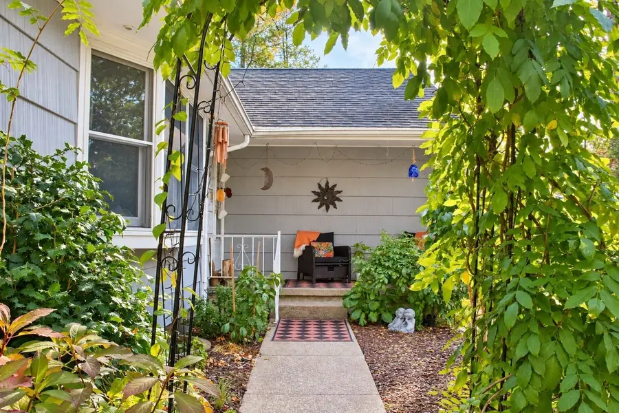 1104 Long Pond Rd, Plymouth, MA 02360 - #2