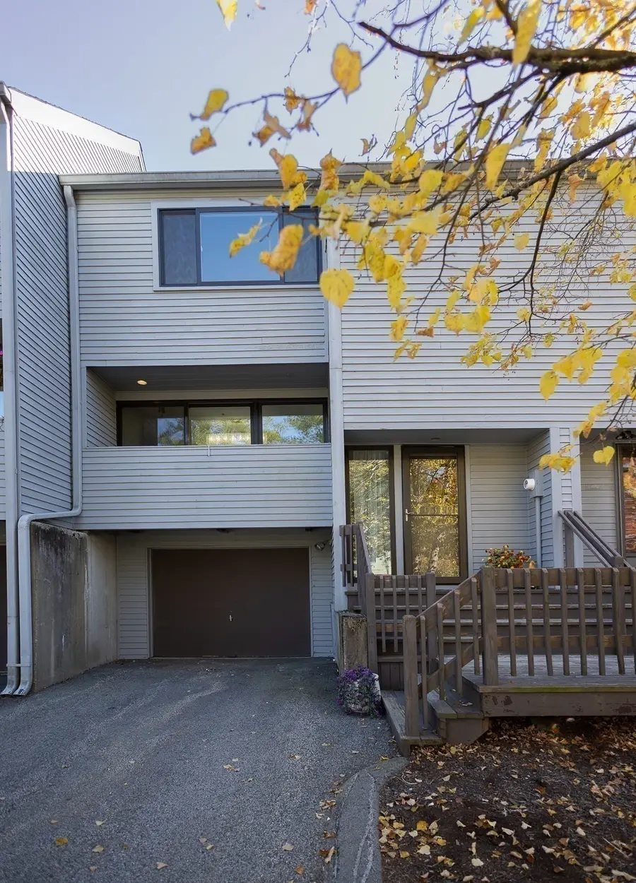 395 Pinecone Strand #395, Acton, MA 01718 - #2