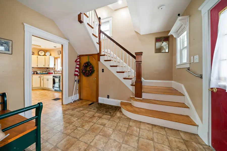 24 Webster St, Quincy, MA 02171 - #3