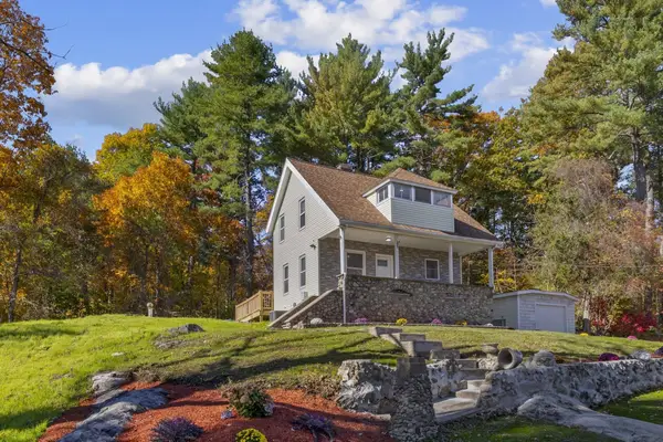 699 Morton St, Stoughton, MA 02072
