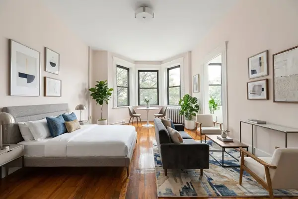 39 Hemenway St #19, Boston, MA 02115