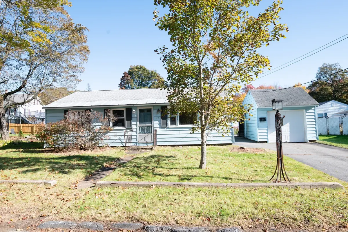 13 Montvale Rd, Gardner, MA 01440 - #1