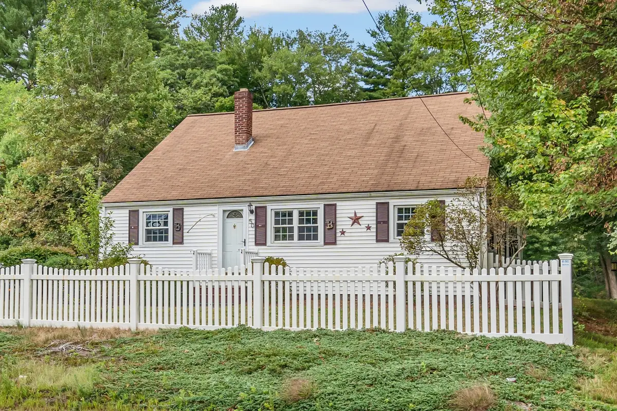 50 Hartford Ave E, Mendon, MA 01756 - #1