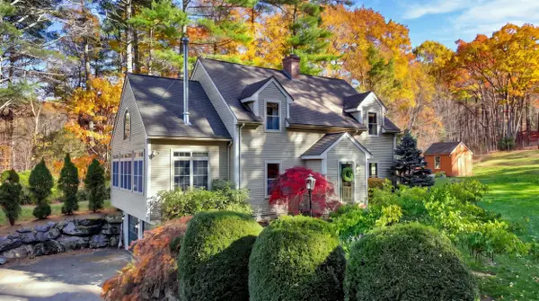 1197 Old Dana Road, Barre, MA 01005