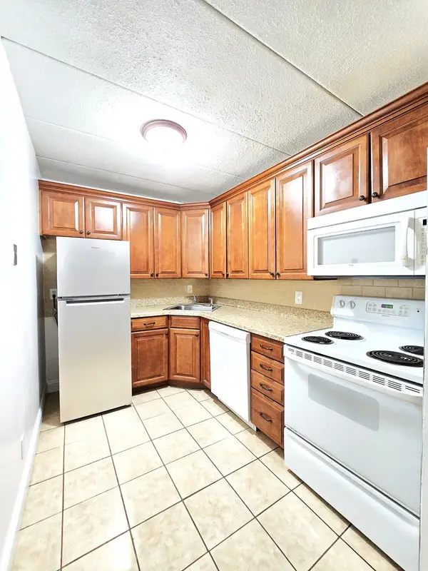 296 Commercial St #21, Braintree, MA 02184