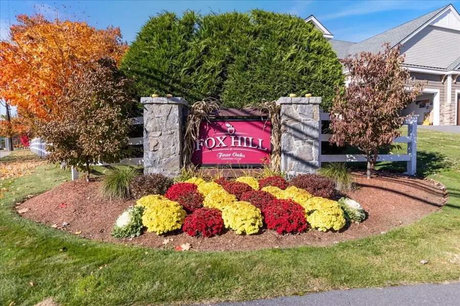 61 Fox Hill Lane #61, Dracut, MA 01826 - #2