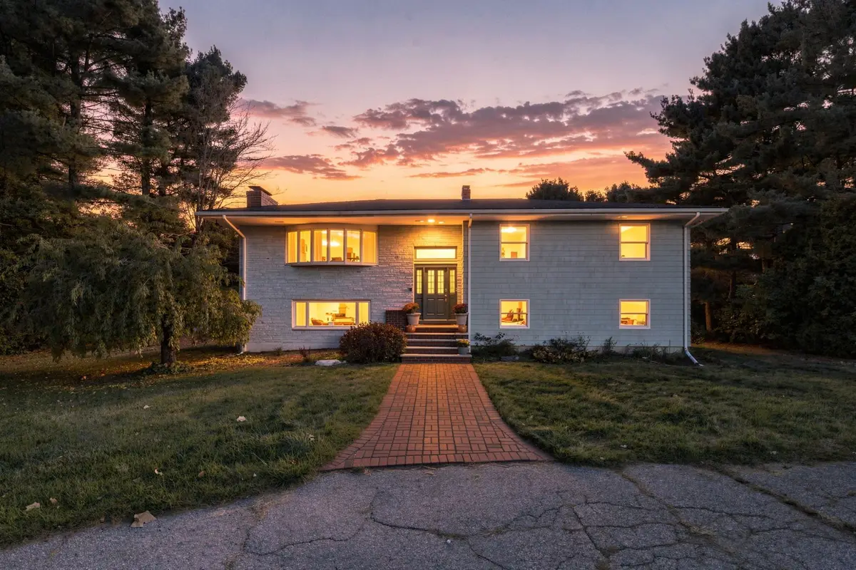 12 Pond Brook Cir, Weston, MA 02493 - #1