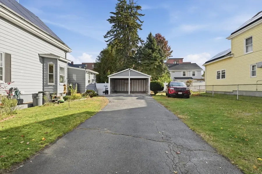 35 Everett St, Medford, MA 02155 - #3