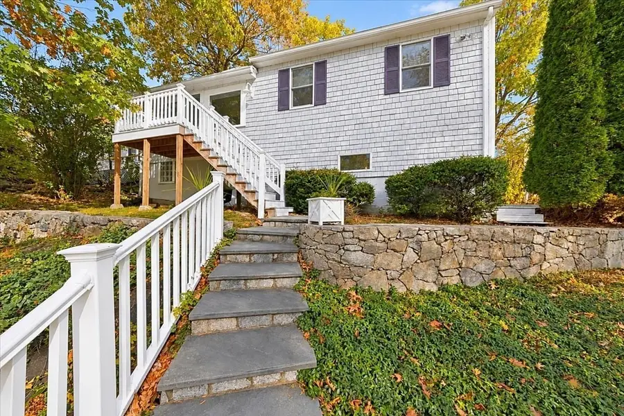 25 Grove Avenue, Hingham, MA 02043 - #2