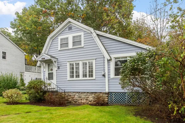 121 Thatcher Rd., Gloucester, MA 01930