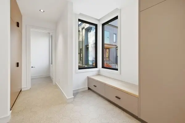4 Holworthy Terrace #4, Cambridge, MA 02138 - #2