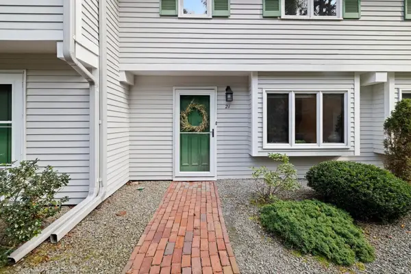 174 Lowell Road #21B, Mashpee, MA 02649