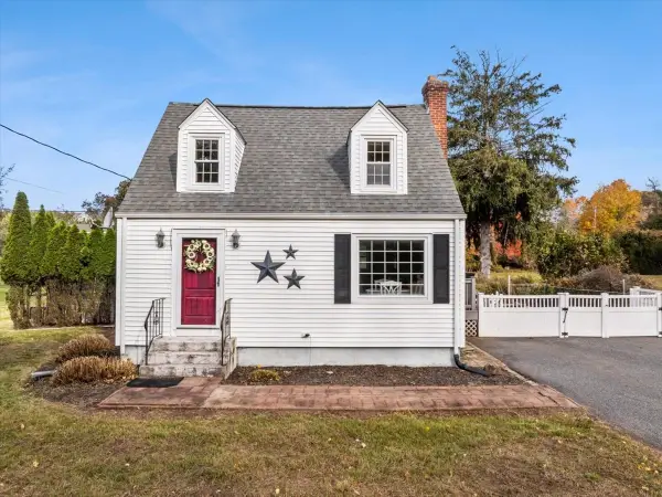 13 Depot St, North Attleboro, MA 02760