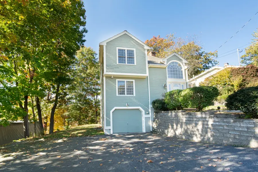 8 Logan Path, Grafton, MA 01536 - #2