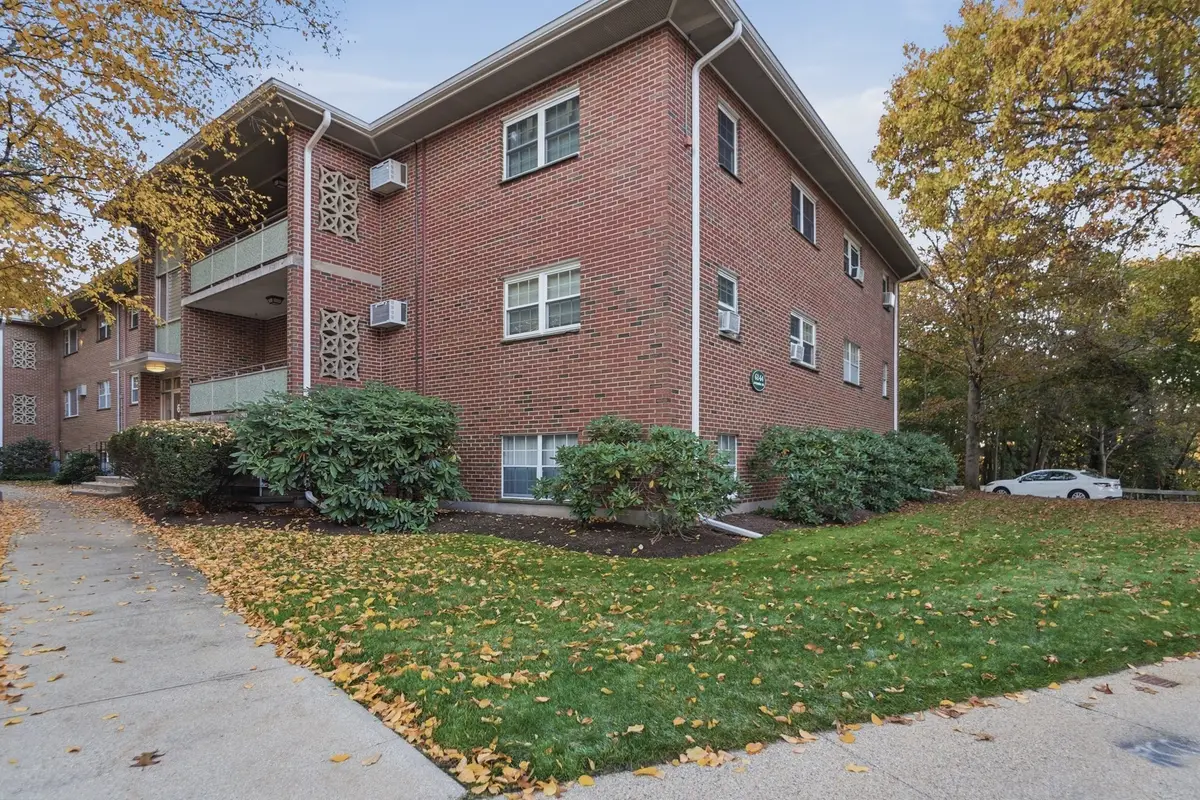 62 Jacqueline Road #5, Waltham, MA 02452 - #1