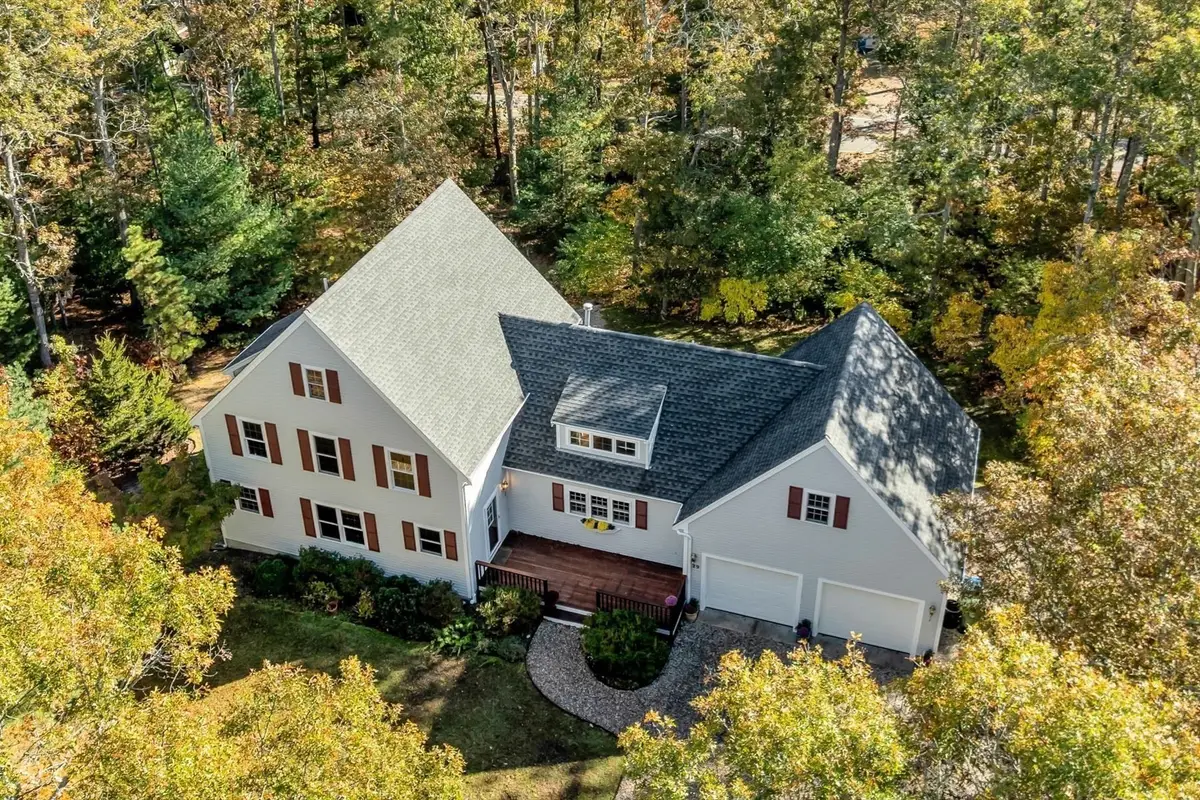 29 Redlands Rd, Falmouth, MA 02536 - #1