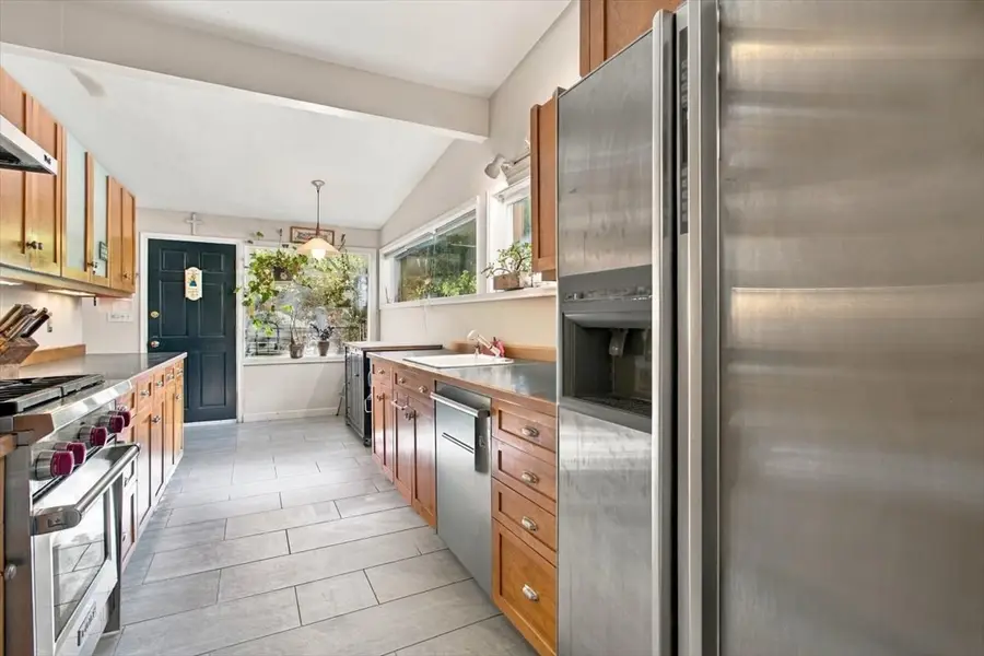 9 Kent Rd, Norwood, MA 02062 - #2