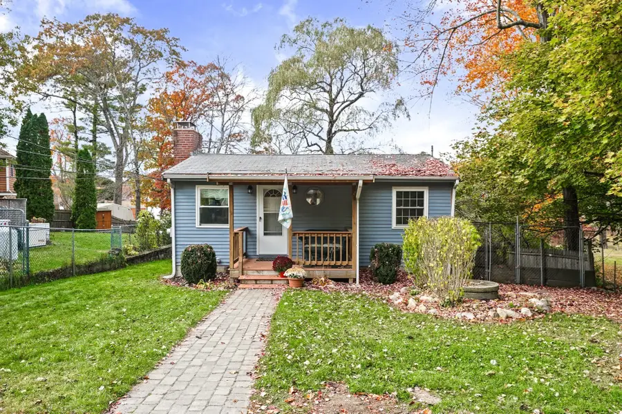 5 Lakeshore, Bellingham, MA 02019 - #2