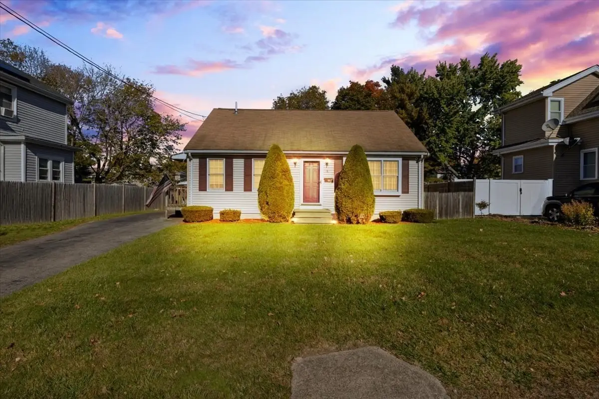 38 Arthur St, Brockton, MA 02302 - #1
