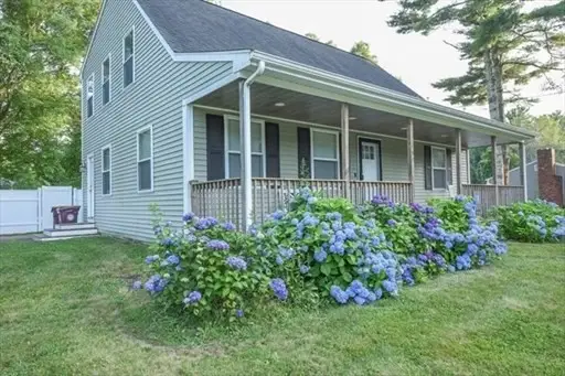 150 Hathaway Rd., Acushnet, MA 02743