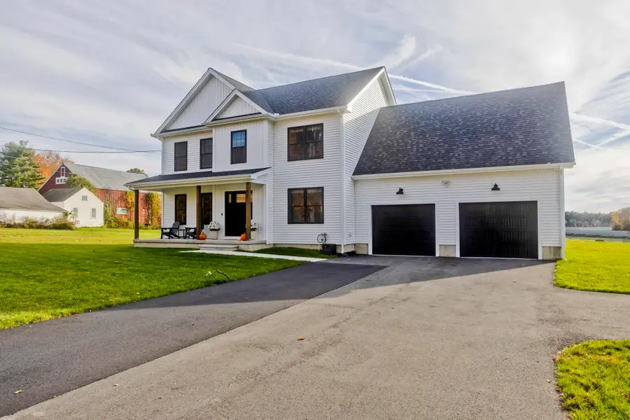 42 East Street, Granby, MA 01033 - #3