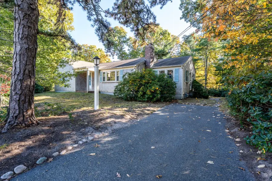 9 Greendale Ln, Harwich, MA 02645 - #2