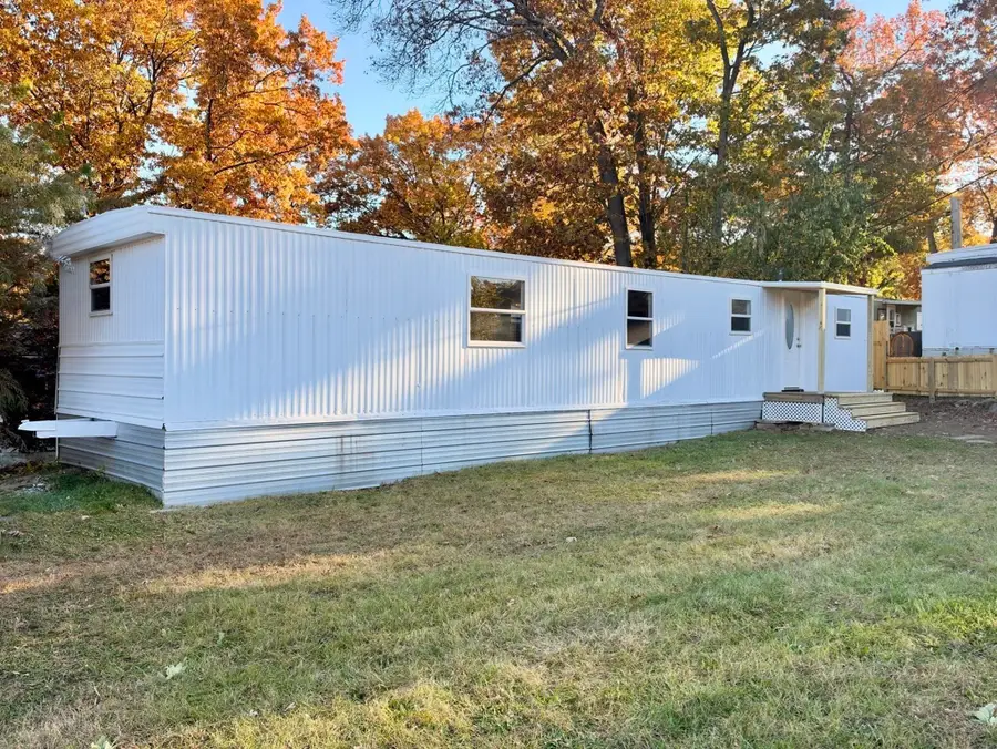 4 Pipit Dr, Chicopee, MA 01020 - #2