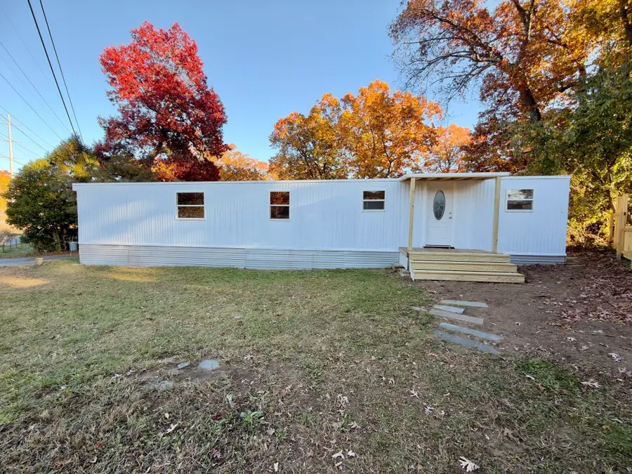 4 Pipit Dr, Chicopee, MA 01020 - #3