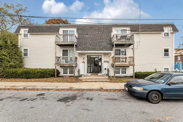 19 Church St #B7, North Attleboro, MA 02760