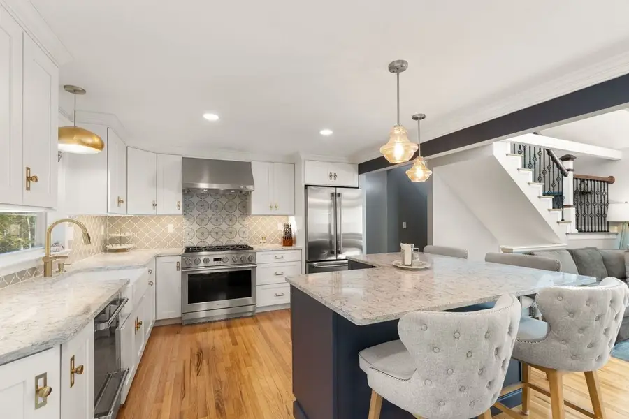 103 Poquanticut Ave, Easton, MA 02356 - #2