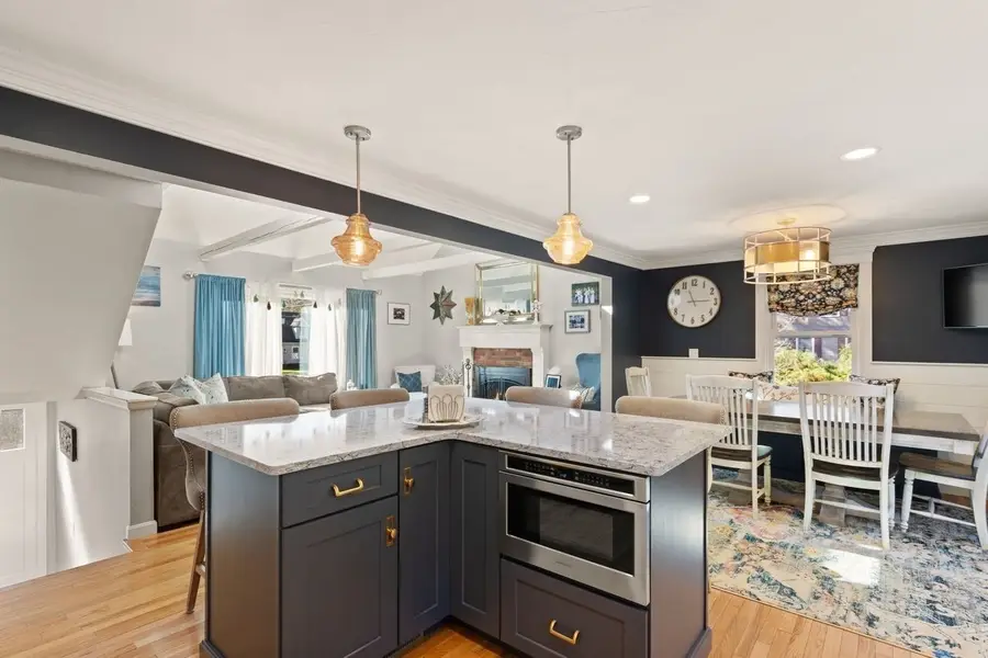 103 Poquanticut Ave, Easton, MA 02356 - #3