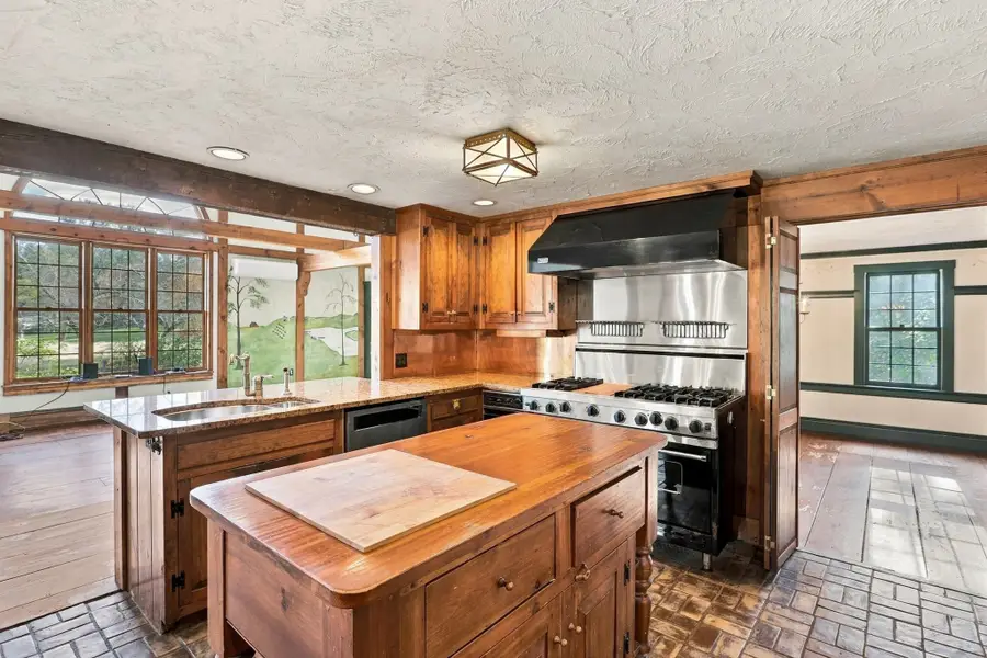 355 Old Littleton Rd, Harvard, MA 01451 - #3