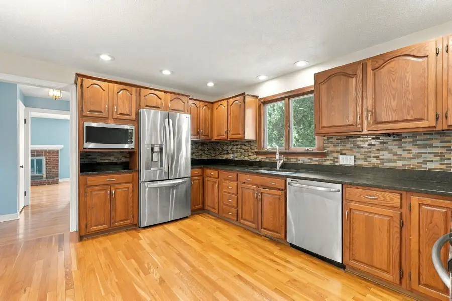 52 Dorwin Dr, West Springfield, MA 01089 - #3