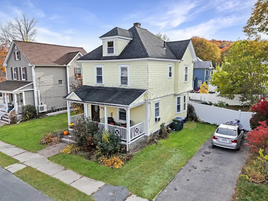 21 Orchard Ter, Leominster, MA 01453 - #3
