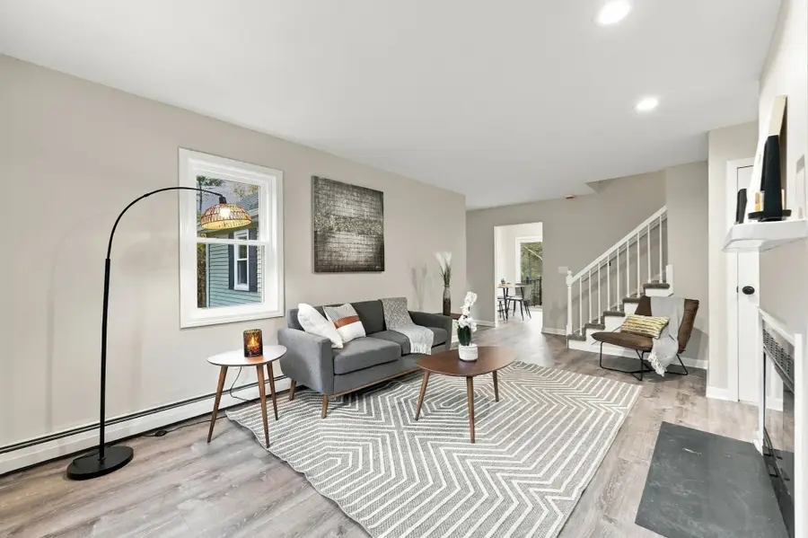 149 Carver St, Granby, MA 01033 - #3