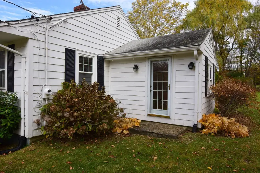 26 Cedar Street, Hopkinton, MA 01748 - #3