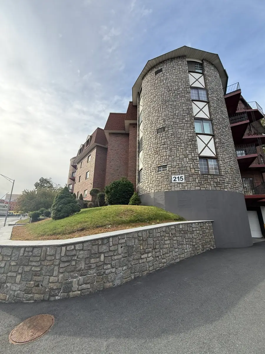 215 Thomas Burgin Parkway #25, Quincy, MA 02169 - #2