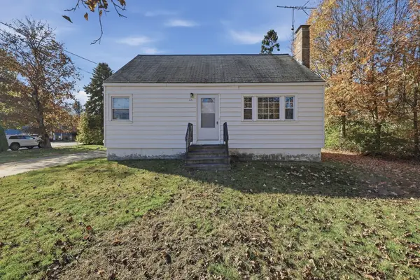 65 Holliston Street, Medway, MA 02053