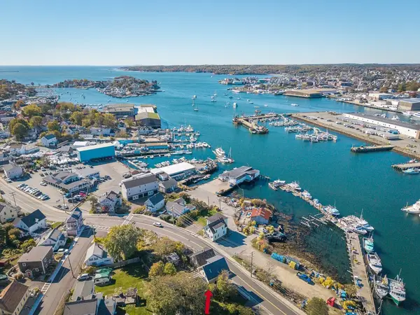 86 East Main Street, Gloucester, MA 01930