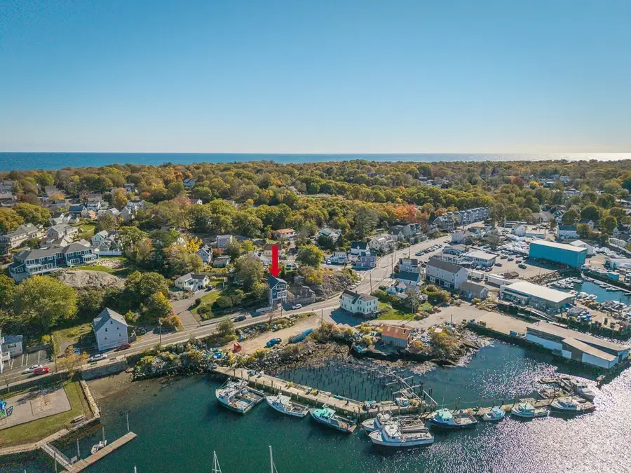 86 East Main Street, Gloucester, MA 01930 - #2