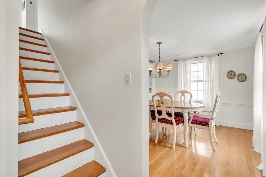 32 Ivan, Lexington, MA 02420 - #3