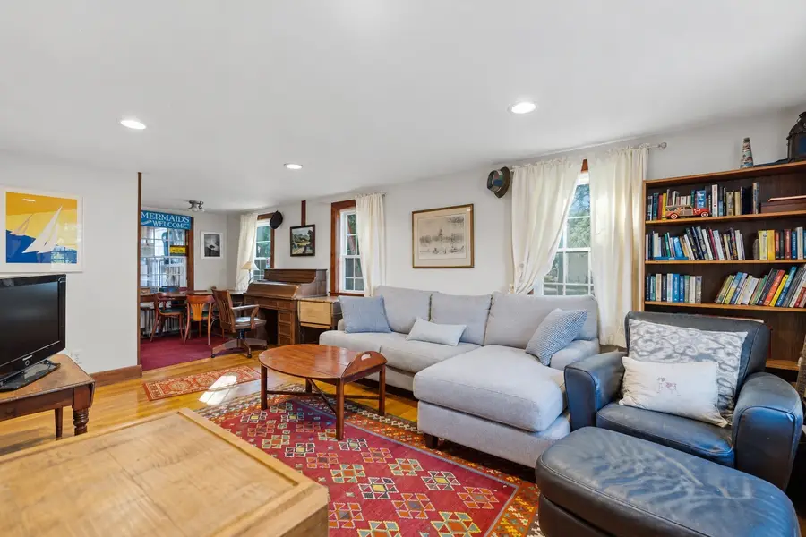 865 Smith Neck Rd, Dartmouth, MA 02748 - #2