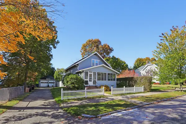 21 Doris Ave, Brockton, MA 02301