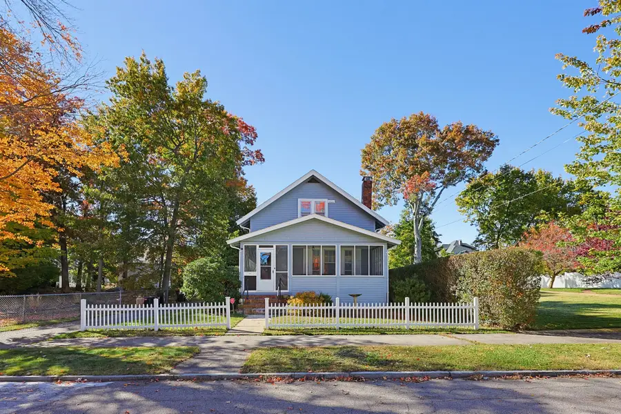 21 Doris Ave, Brockton, MA 02301 - #2