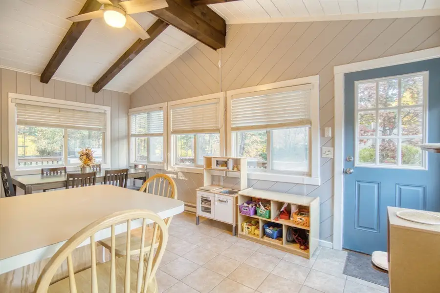 559 Chestnut St, Franklin, MA 02038 - #3