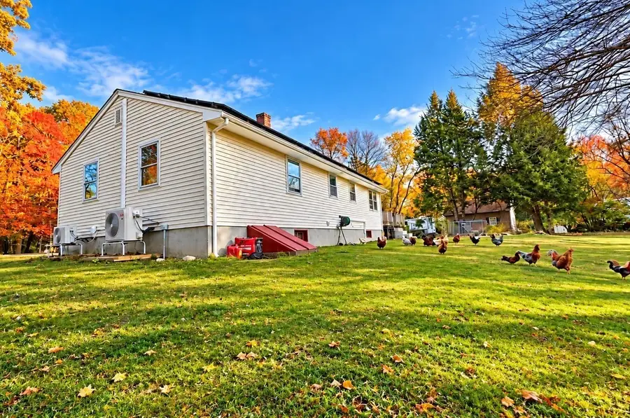 295 South St, Douglas, MA 01516 - #3