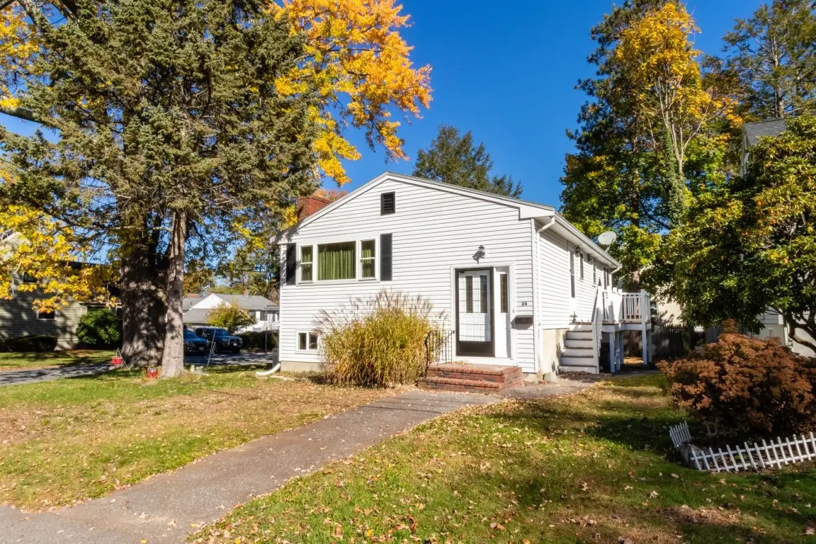 24 Harrison Ave, Saugus, MA 01906 - #1